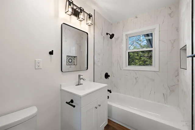 $199,000 | 1423 Roncevalles Avenue, Rockford, IL 61107