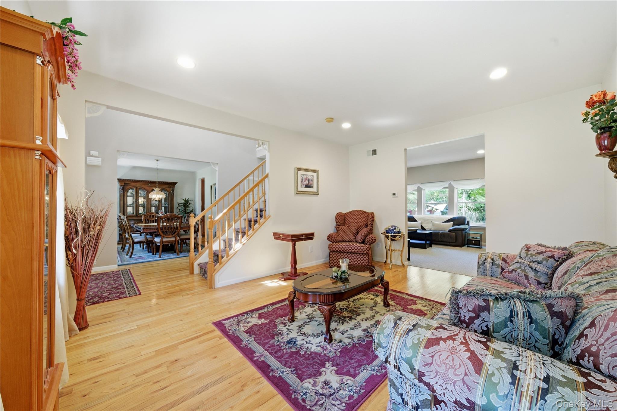 9 Ridgefield Drive Shoreham, NY 11786 - Photo 6 of 50
