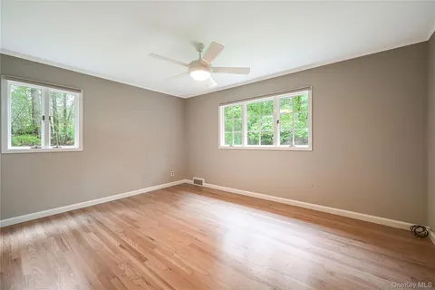 $775,000 | 12 Valley Circle, Miller Place, NY 11764