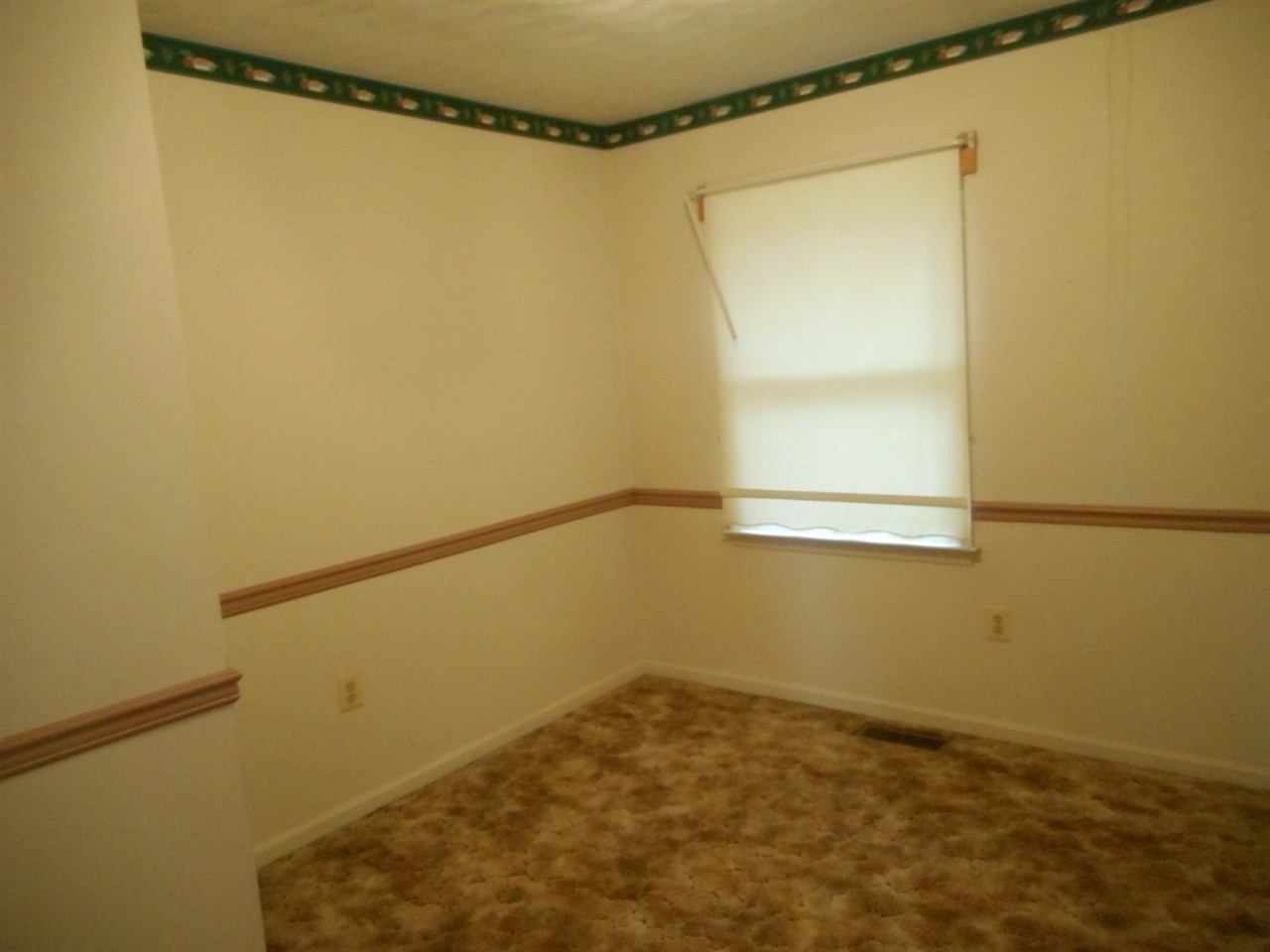 987 Leaksville Road Luray, VA 22835 - Photo 15 of 28 Gallery Image 15