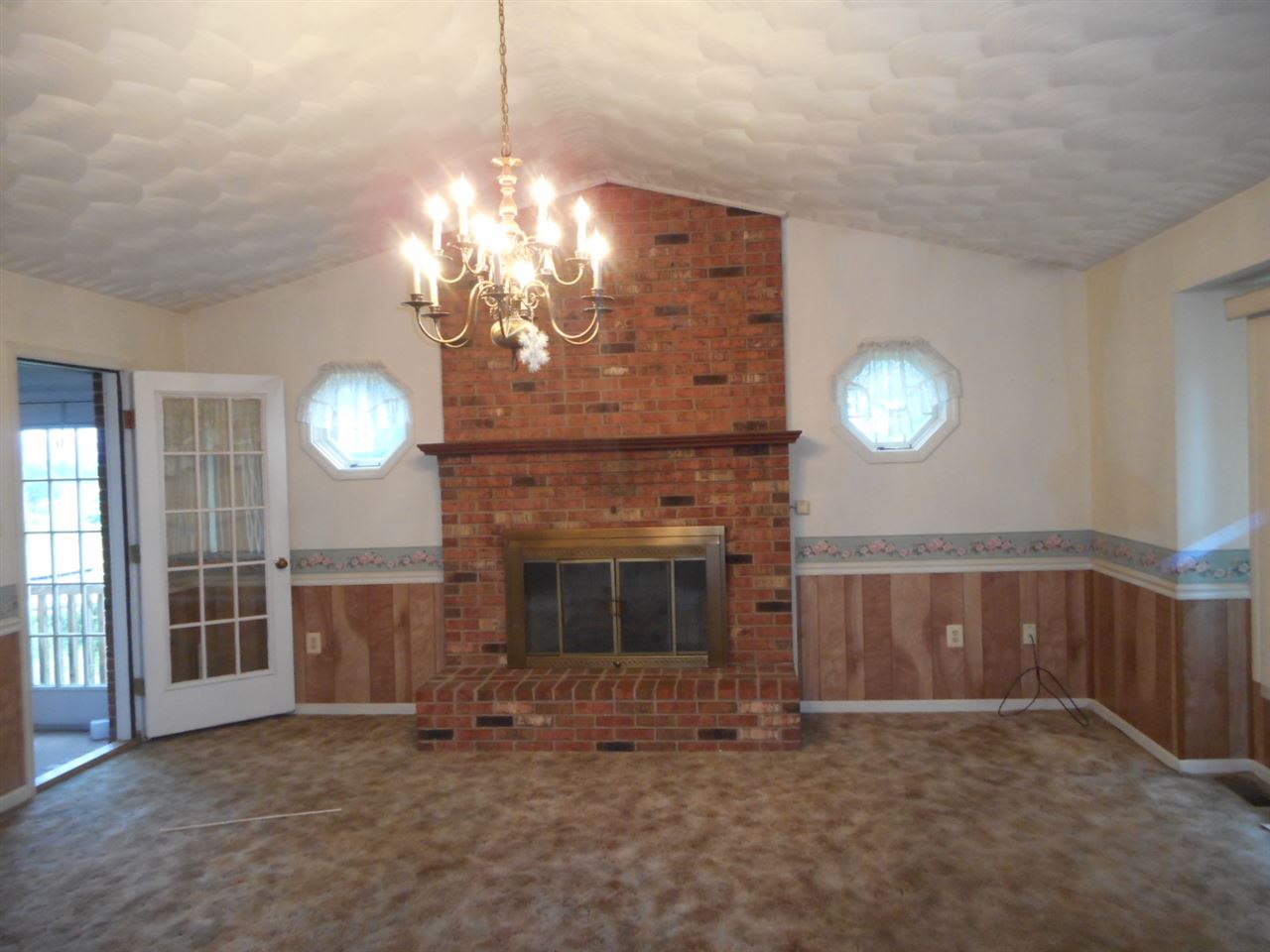 987 Leaksville Road Luray, VA 22835 - Photo 8 of 28 Gallery Image 8