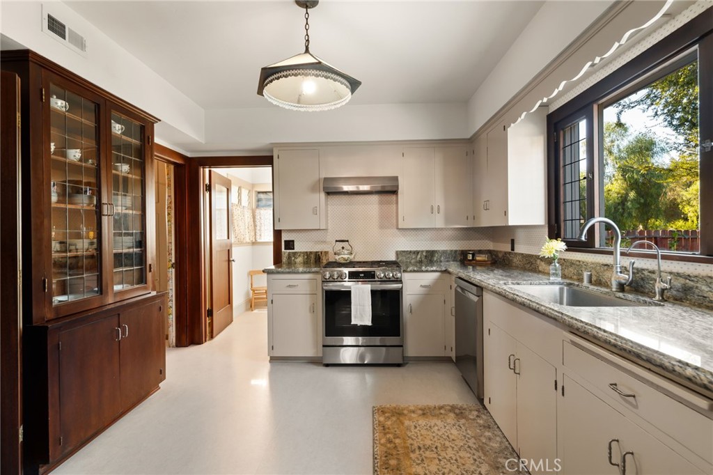 2609 Carlton Place Riverside, CA 92507 - Photo 24 of 75