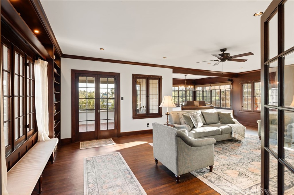 2609 Carlton Place Riverside, CA 92507 - Photo 5 of 75 Family room