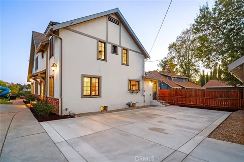 $999,000 | 2609 Carlton Place, Riverside, CA 92507