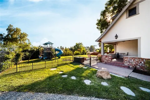 $999,000 | 2609 Carlton Place, Riverside, CA 92507