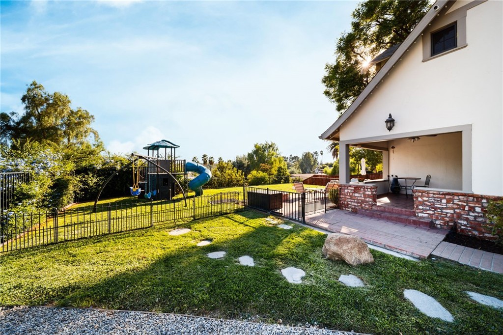 2609 Carlton Place Riverside, CA 92507 - Photo 66 of 75