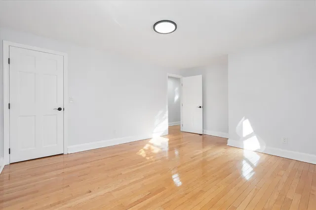 $1,025,000 | 4 Hilltop Drive, Hudson, NH 03051