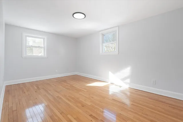 $1,025,000 | 4 Hilltop Drive, Hudson, NH 03051