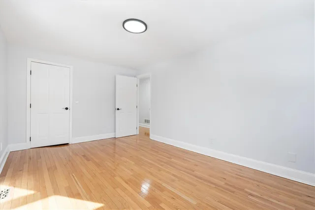 $1,025,000 | 4 Hilltop Drive, Hudson, NH 03051