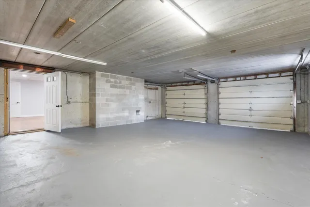 $1,025,000 | 4 Hilltop Drive, Hudson, NH 03051