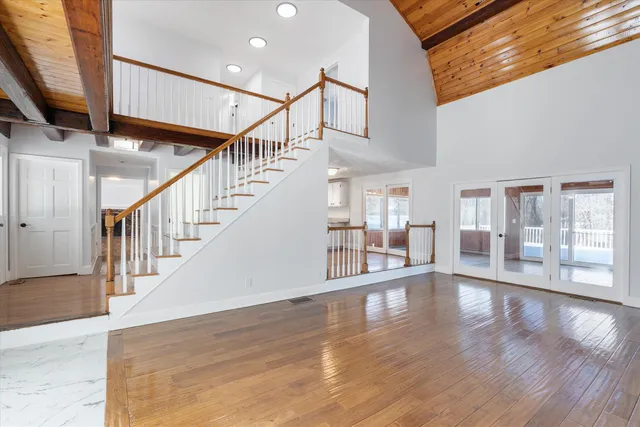 $1,025,000 | 4 Hilltop Drive, Hudson, NH 03051