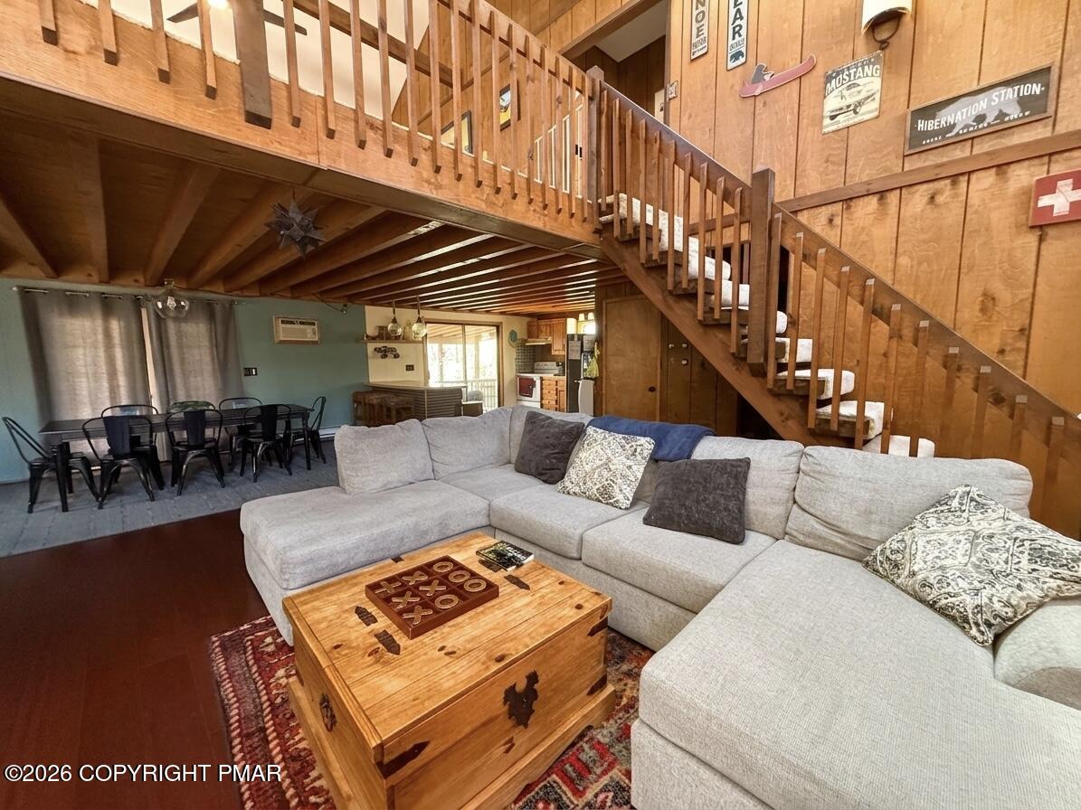 182 Edinburgh Road Bushkill, PA 18324 - Photo 5 of 25 Open concept
