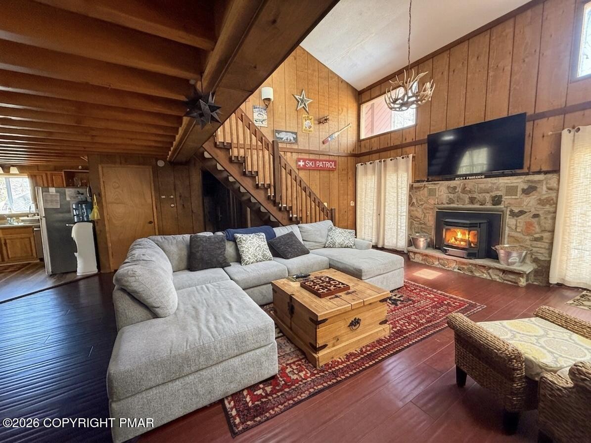 182 Edinburgh Road Bushkill, PA 18324 - Photo 6 of 25 Fireplace