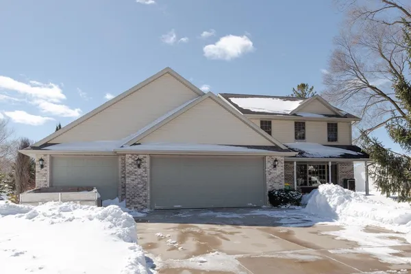 $424,900 | 2919 Hornsby Way, Green Bay, WI 54313