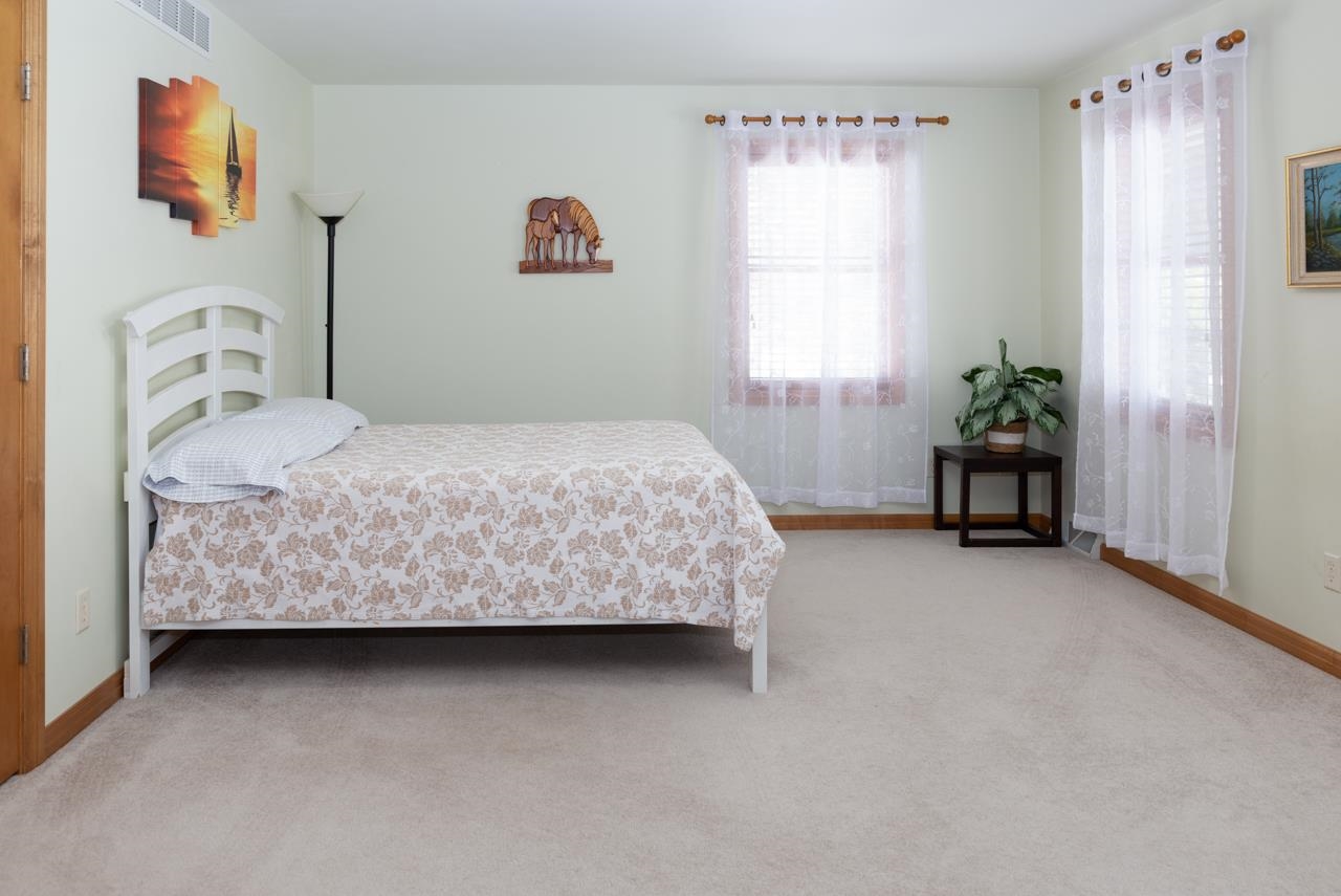 2919 Hornsby Way Green Bay, WI 54313 - Photo 19 of 26