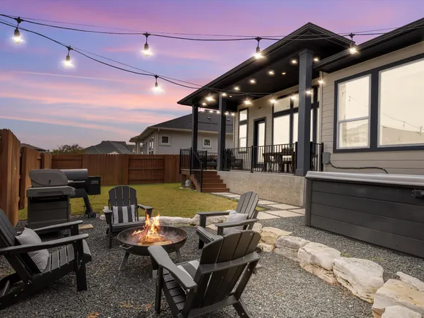$600,000 | 9001 Centurion Path, Austin, TX 78744