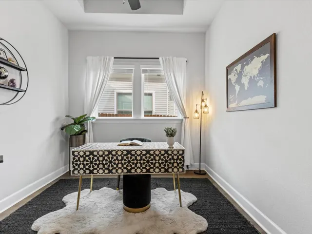 $600,000 | 9001 Centurion Path, Austin, TX 78744