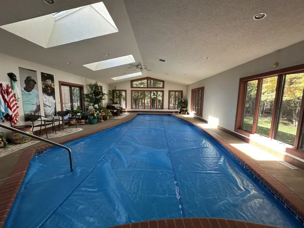 $799,900 | 450 Marnie Lane, Peshtigo, WI 54157