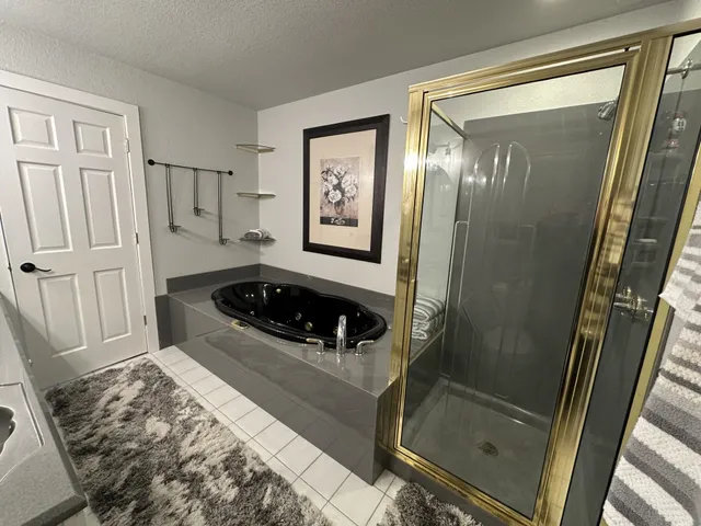 $799,900 | 450 Marnie Lane, Peshtigo, WI 54157