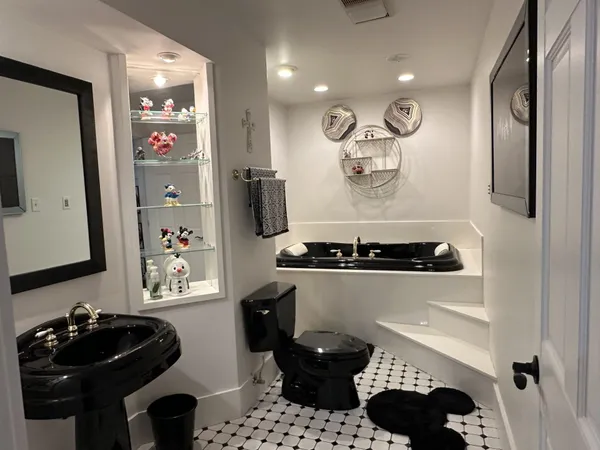 $799,900 | 450 Marnie Lane, Peshtigo, WI 54157