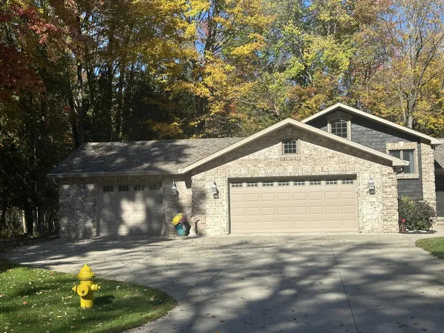 $799,900 | 450 Marnie Lane, Peshtigo, WI 54157