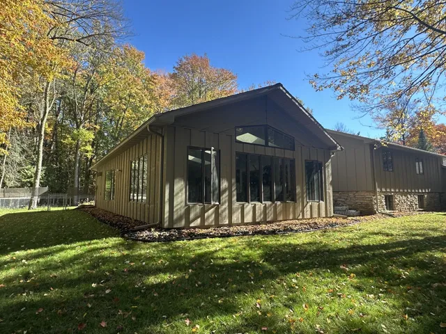 $799,900 | 450 Marnie Lane, Peshtigo, WI 54157