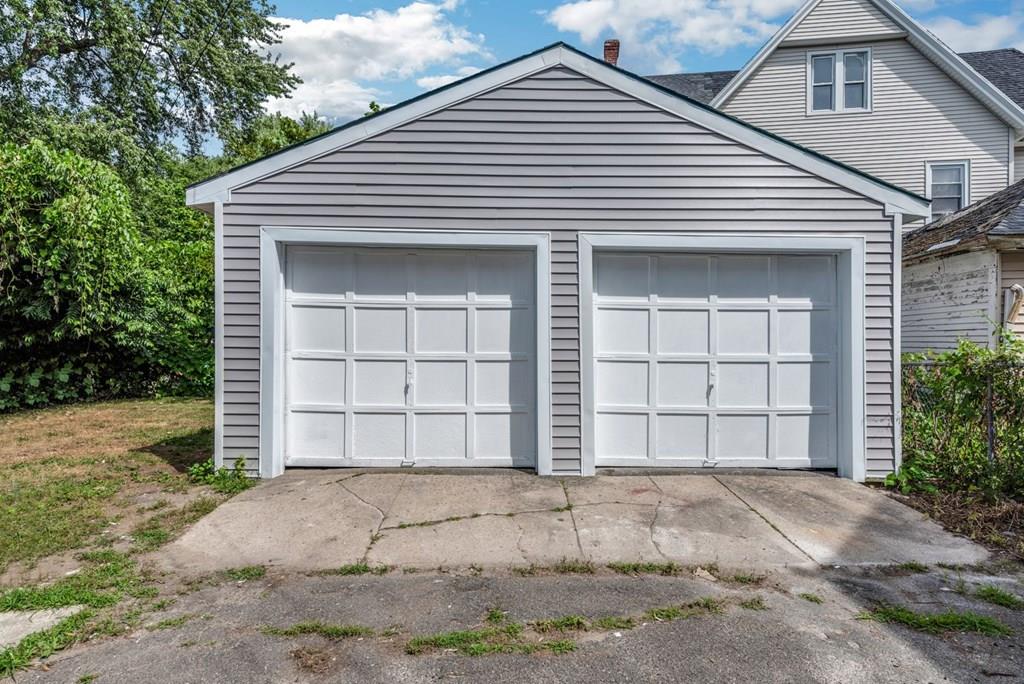 33 Berkeley Street Springfield, MA 01109 - Photo 7 of 38 Gallery Image 7