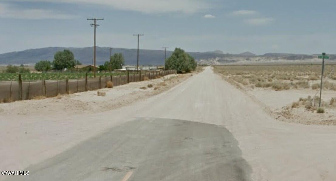 Vic Orchard Road Hinkley, CA 92347 - Photo 1 of 11 Orchard road to lot