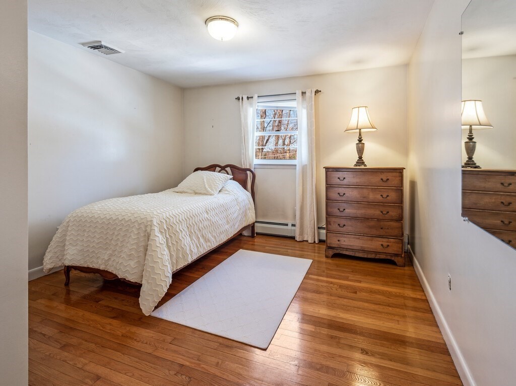 4 Athens Street Auburn, MA 01501 - Photo 20 of 42