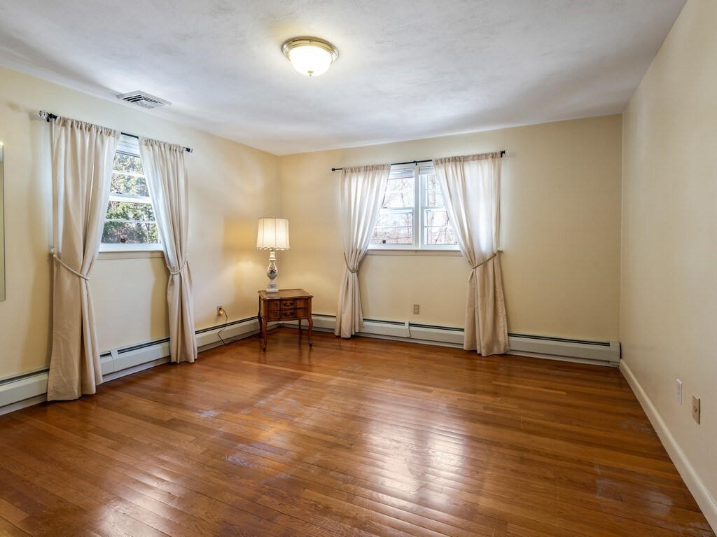 4 Athens Street Auburn, MA 01501 - Photo 22 of 42