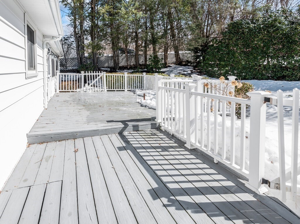 4 Athens Street Auburn, MA 01501 - Photo 38 of 42