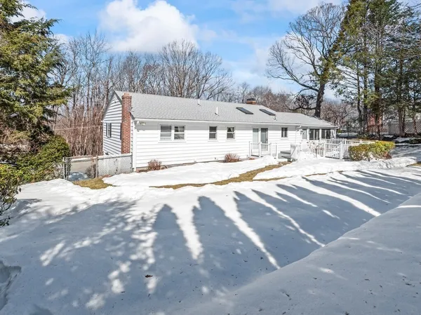 $499,900 | 4 Athens Street, Auburn, MA 01501