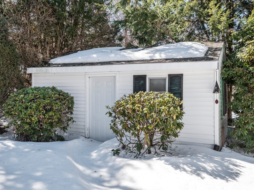 4 Athens Street Auburn, MA 01501 - Photo 40 of 42