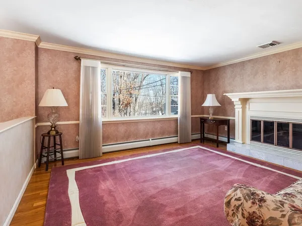 $499,900 | 4 Athens Street, Auburn, MA 01501