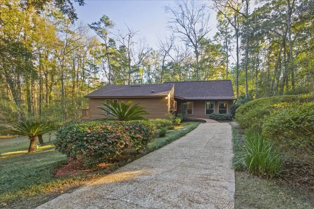 $400,000 | 3705 Ravine Drive, Tallahassee, FL 32312