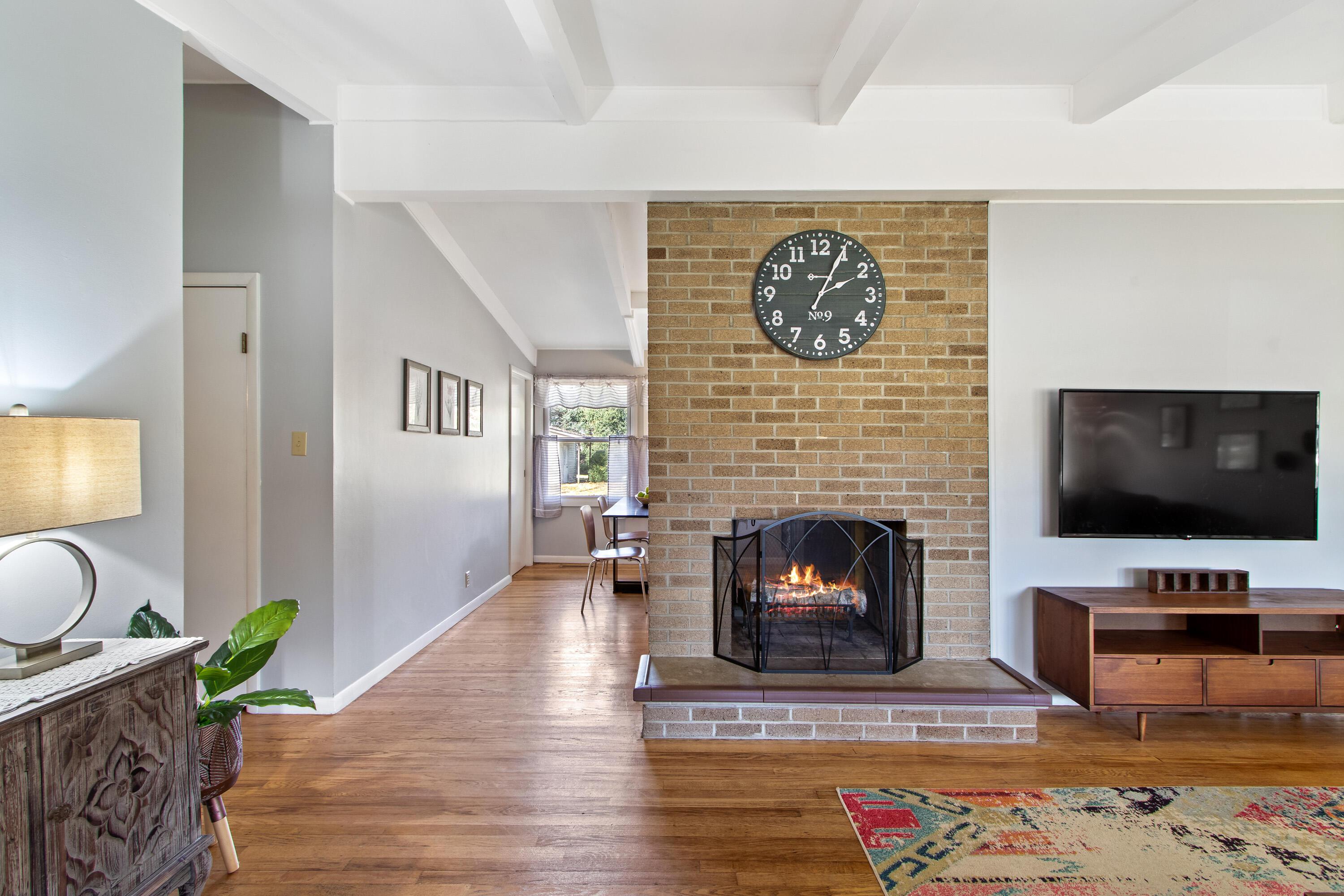 3840 Saturn Road Hilliard, OH 43026 - Photo 8 of 29 3840 Saturn Road-8.jpg-FULL