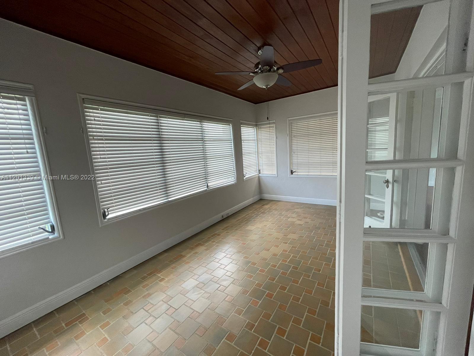 501 Southwest 24th Road Miami, FL 33129 - Photo 10 of 25 a view of room