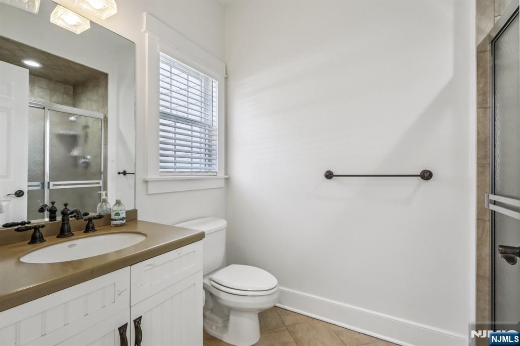 12 Cowie Road Chester, NJ 07930 - Photo 21 of 50