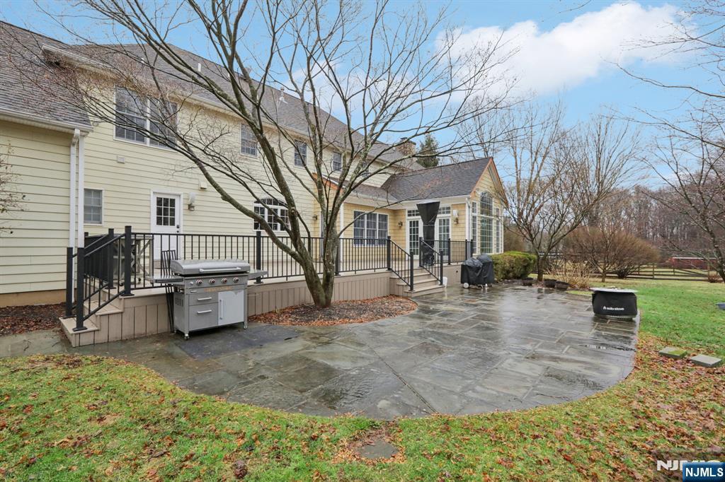 12 Cowie Road Chester, NJ 07930 - Photo 46 of 50