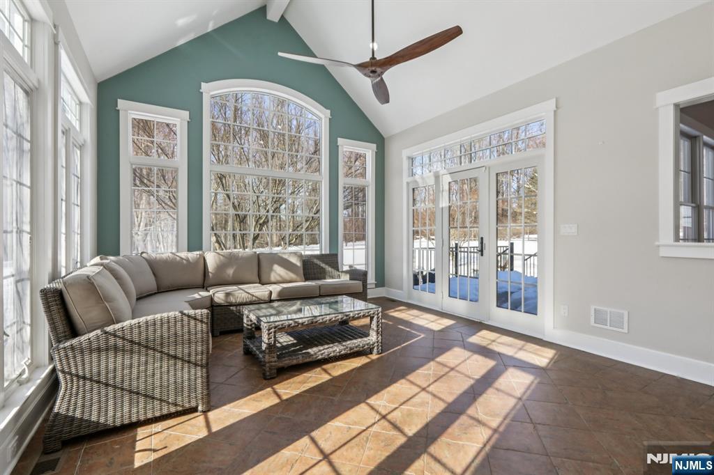 12 Cowie Road Chester, NJ 07930 - Photo 8 of 50