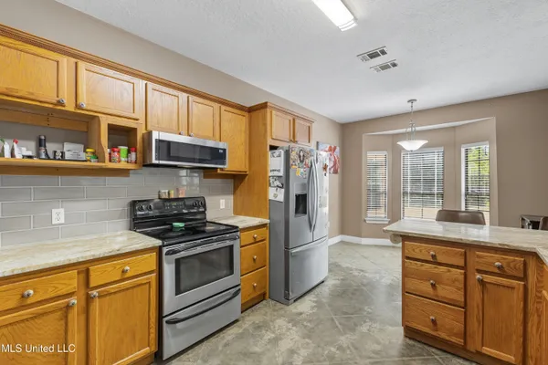 $305,000 | 51 Nobles Road, Sumrall, MS 39482