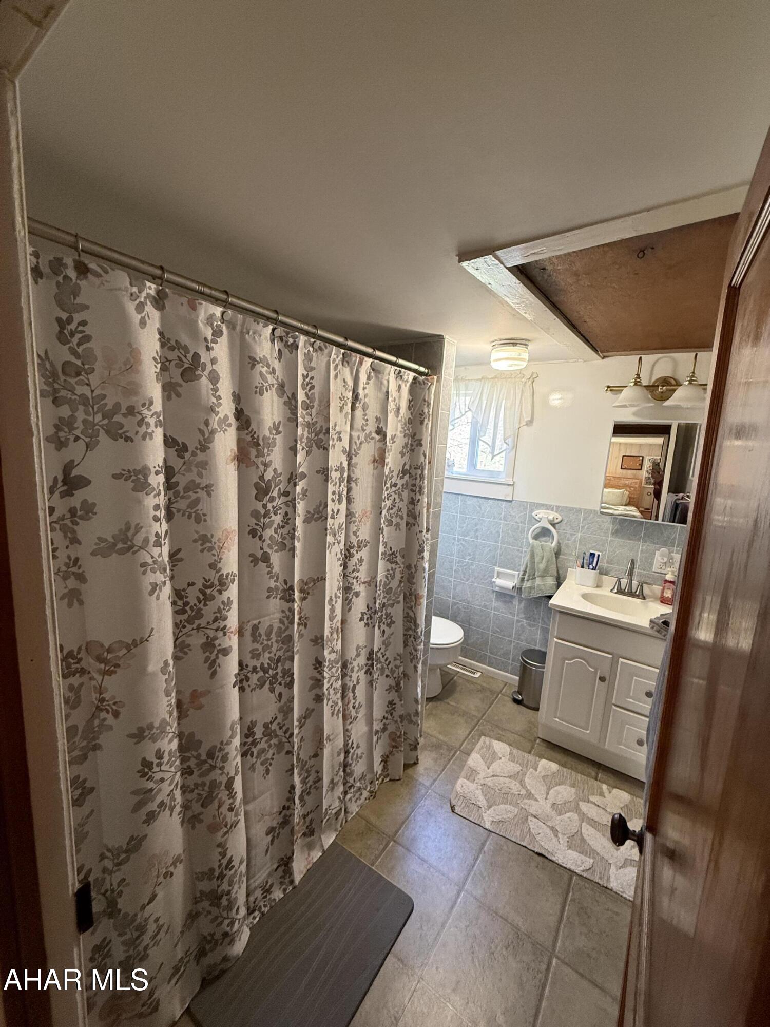 2391 Raystown Road Everett, PA 15537 - Photo 28 of 56