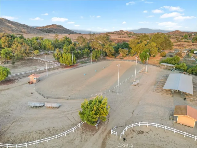 $999,999 | 17844 Copper Queen Lane, Perris, CA 92570