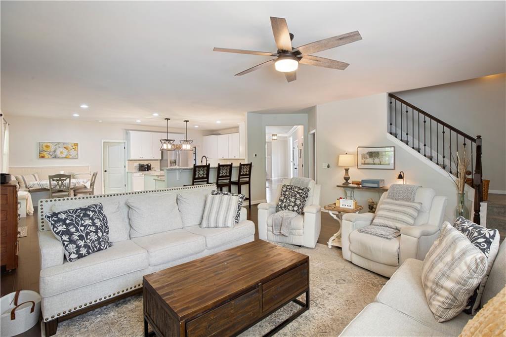 8455 Post Oak Lane Gainesville, GA 30506 - Photo 12 of 85