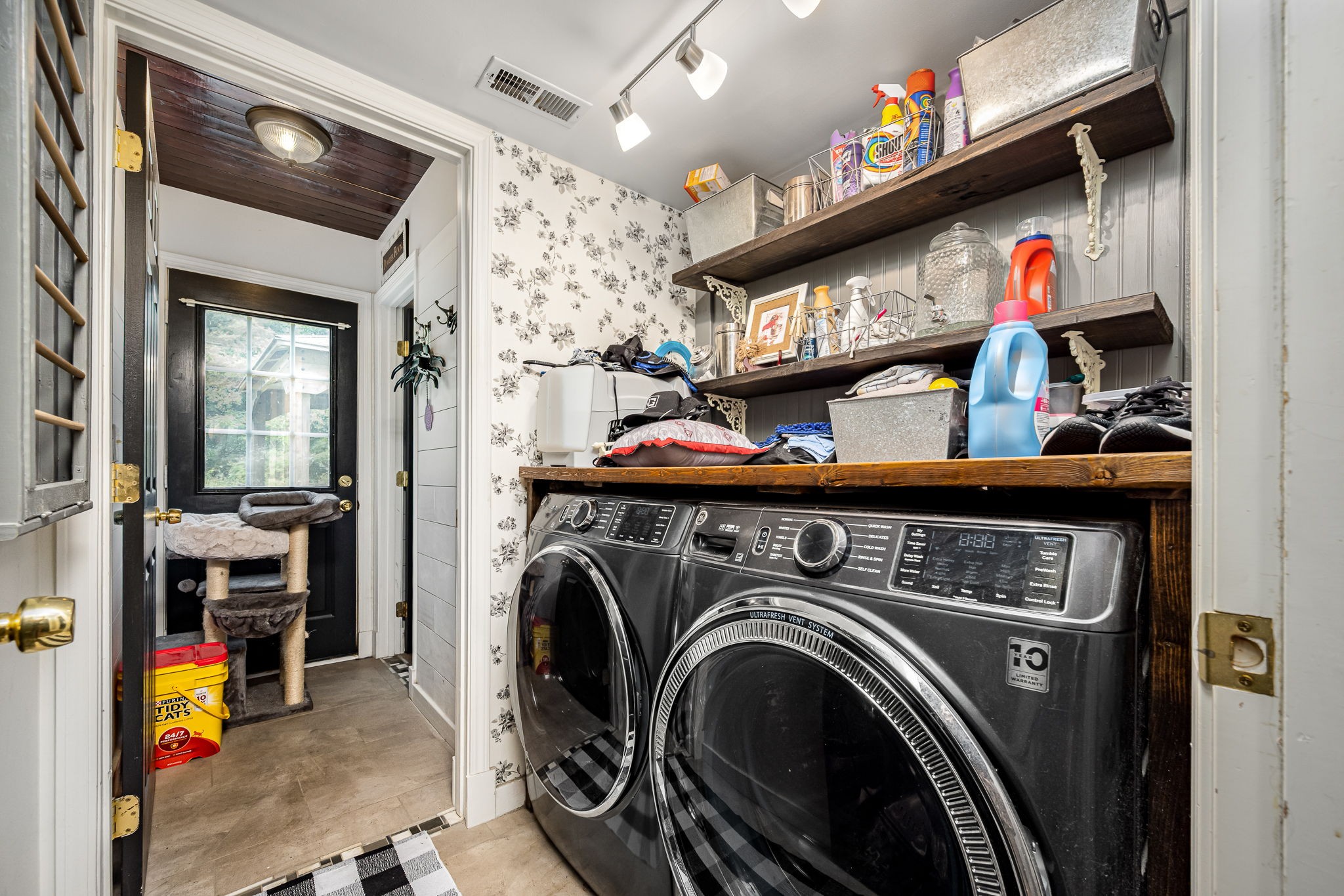 4842 Lunns Store Road Chapel Hill, TN 37034 - Photo 23 of 52 a view of washer and dryer in a utility room
