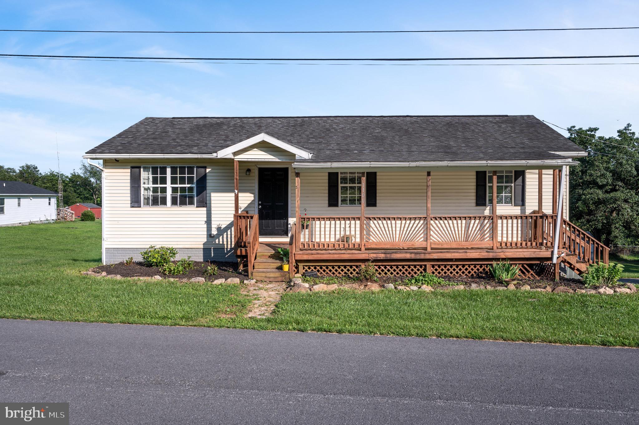 1100 Loop Road Gerrardstown, WV 25420 - Photo 1 of 33