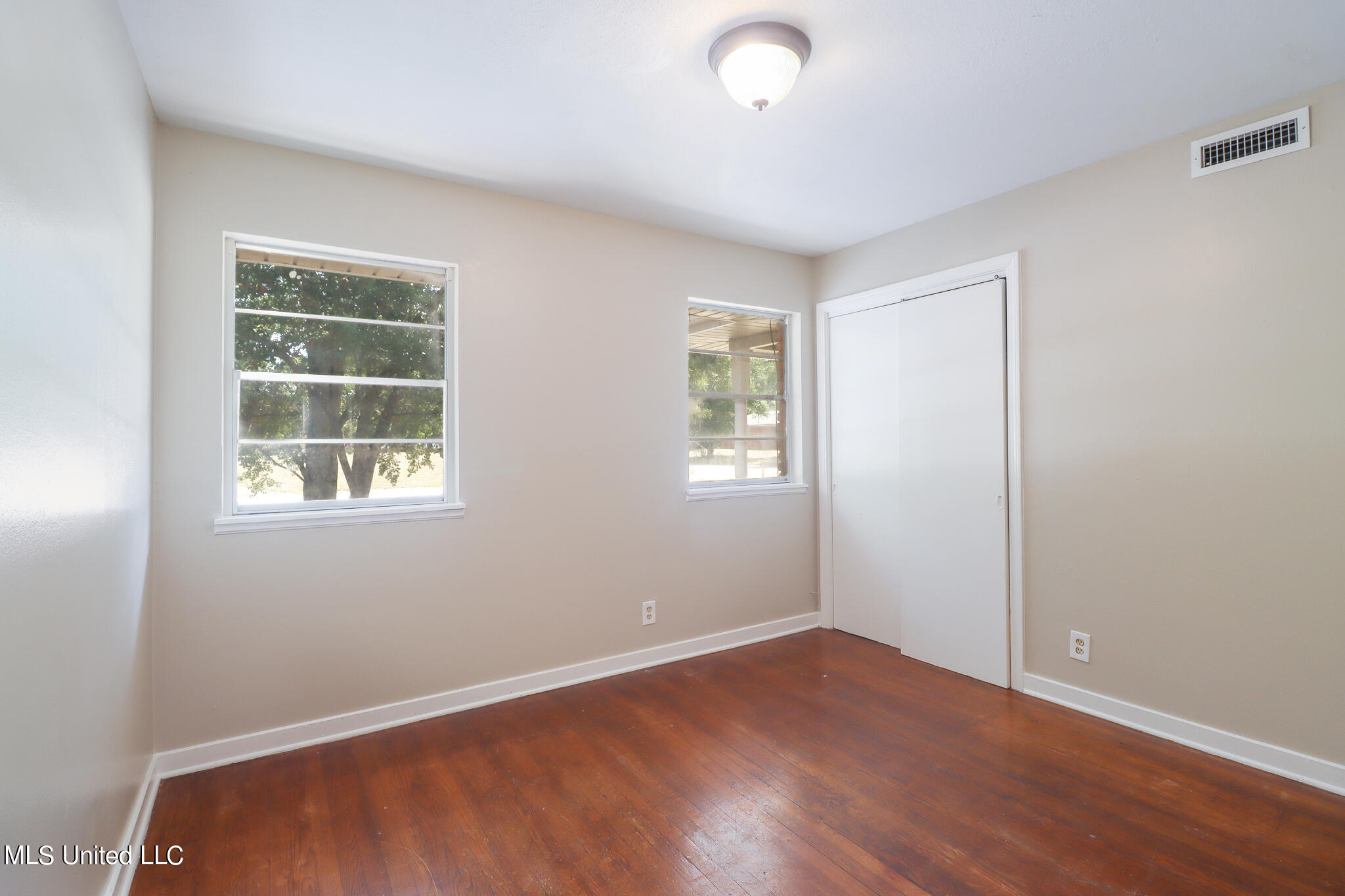 2460 Carter Road Biloxi, MS 39531 - Photo 12 of 20 2460 Carter-54019