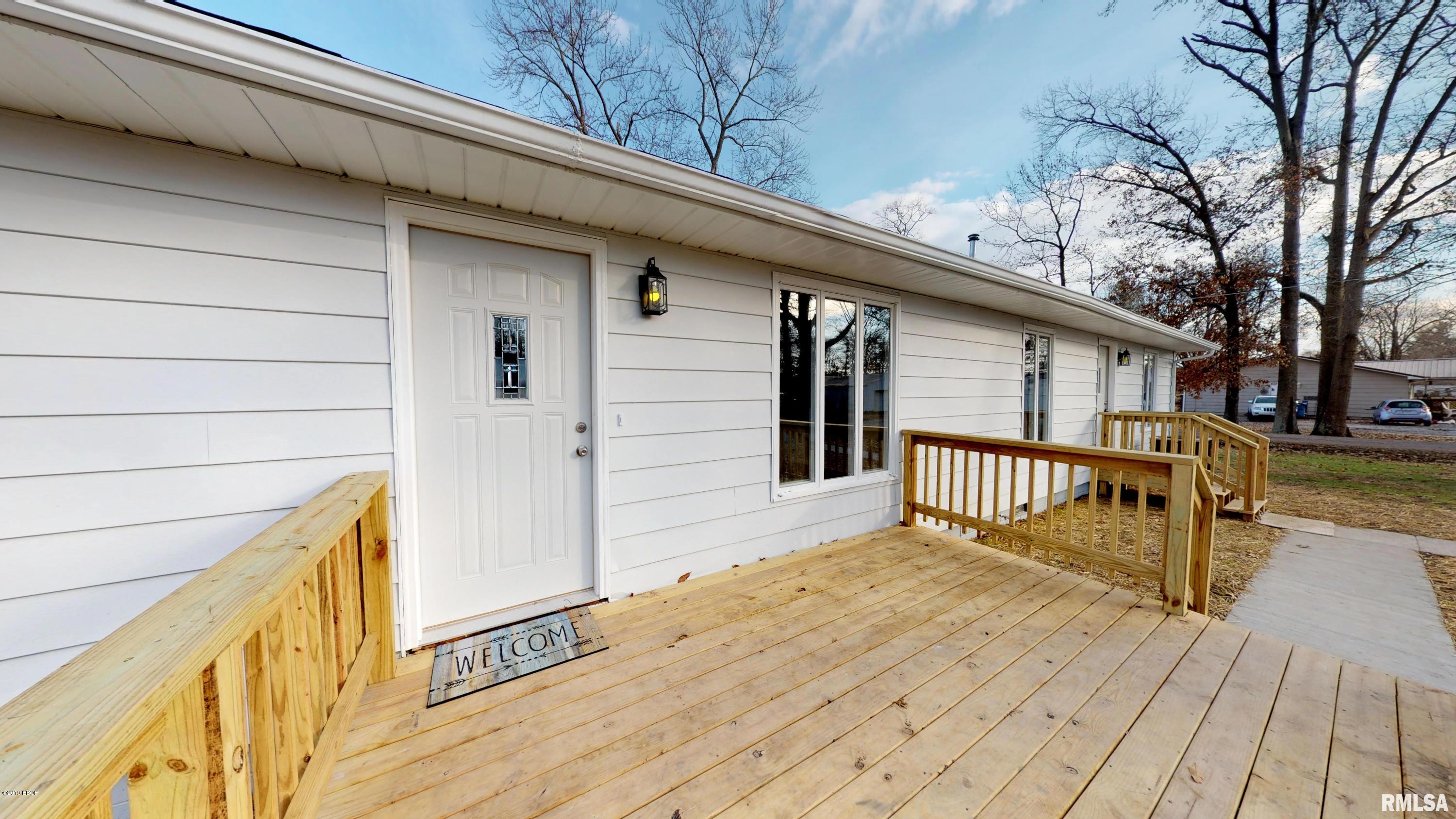 8731 Lincoln Road Benton, IL 62812 - Photo 4 of 25 Gallery Image 4