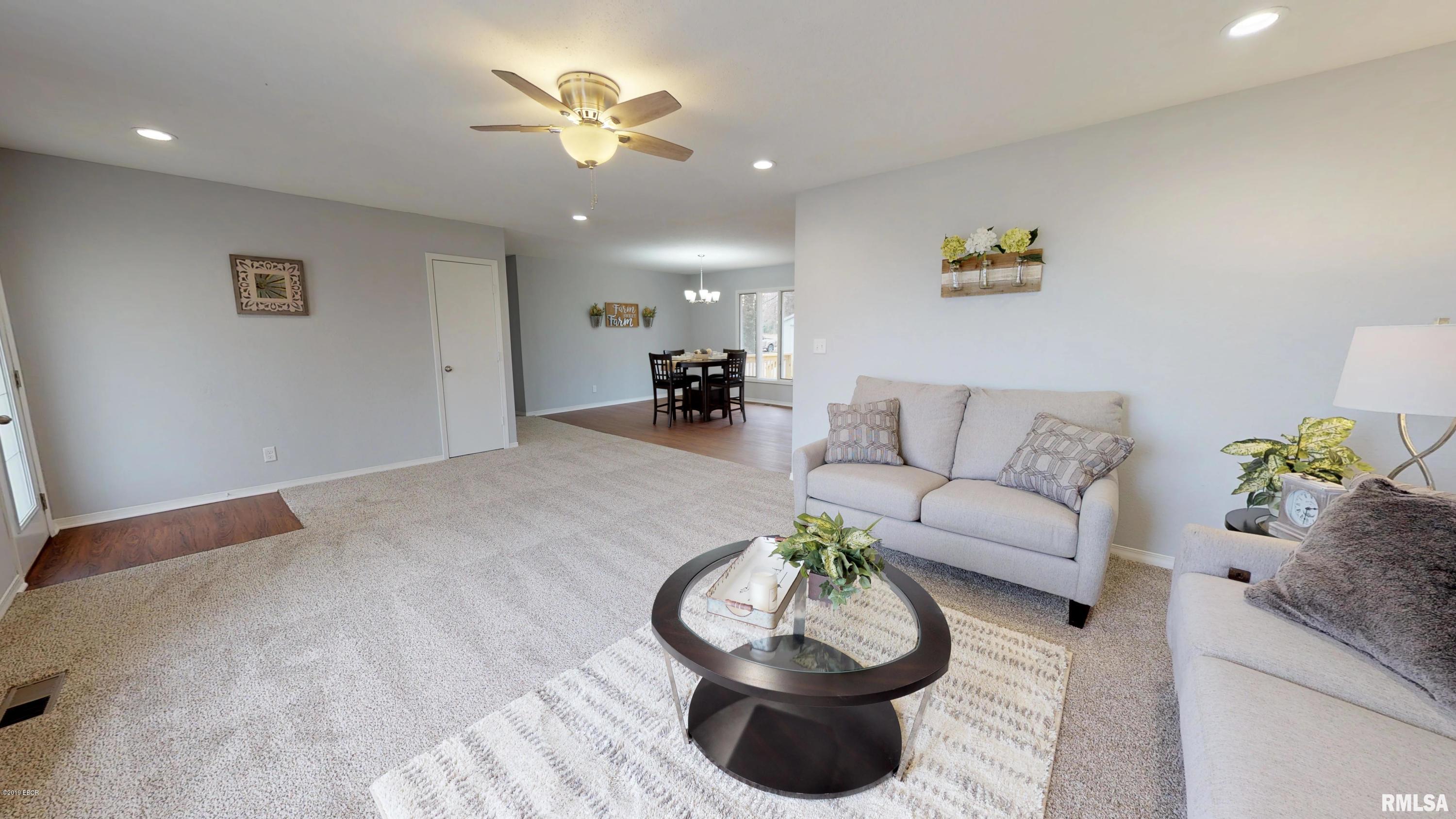 8731 Lincoln Road Benton, IL 62812 - Photo 9 of 25 Gallery Image 9