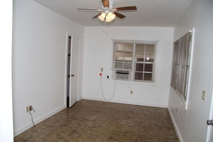 3738 Eagle Avenue Key West, FL 33040 - Photo 12 of 37 a view of a livingroom with a white walls